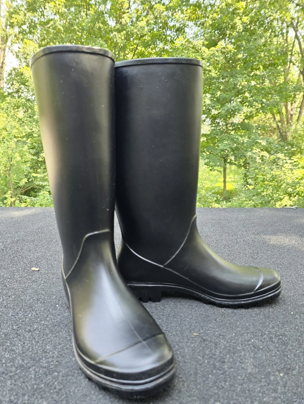 Matte Black Rubber Rain Boots By Däv Size 9 Slush Boots Lug Sole Non Slip Tread